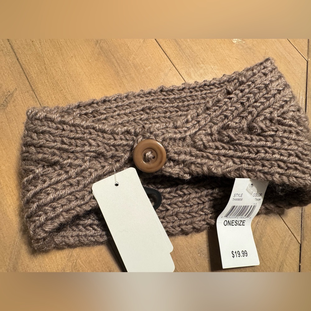 Brown Knit Headband with Button